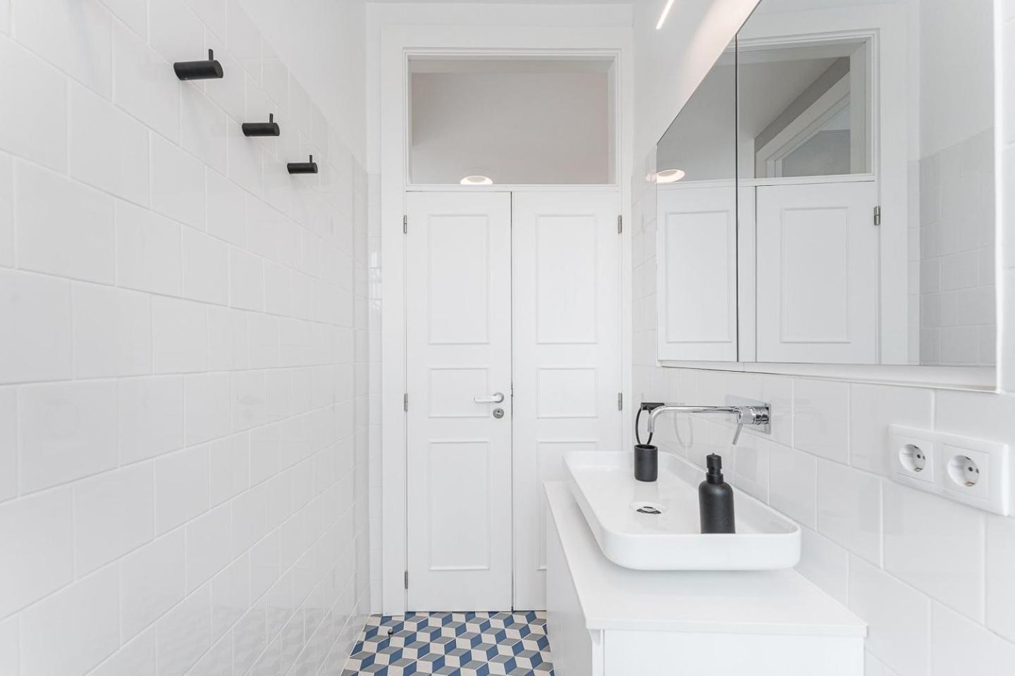 Guestready - Colorful Apt Near Agosto Station 波尔图 外观 照片