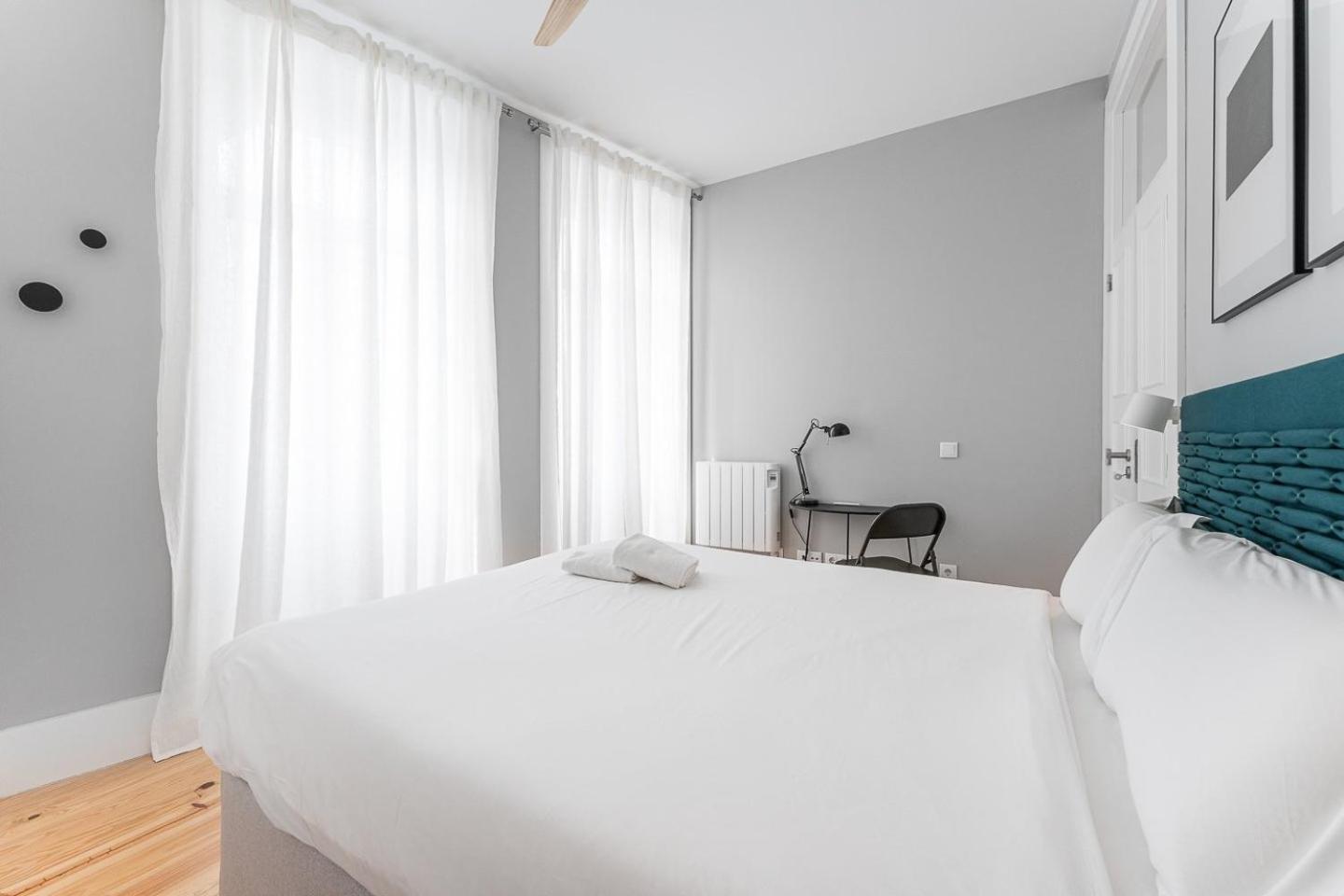 Guestready - Colorful Apt Near Agosto Station 波尔图 外观 照片