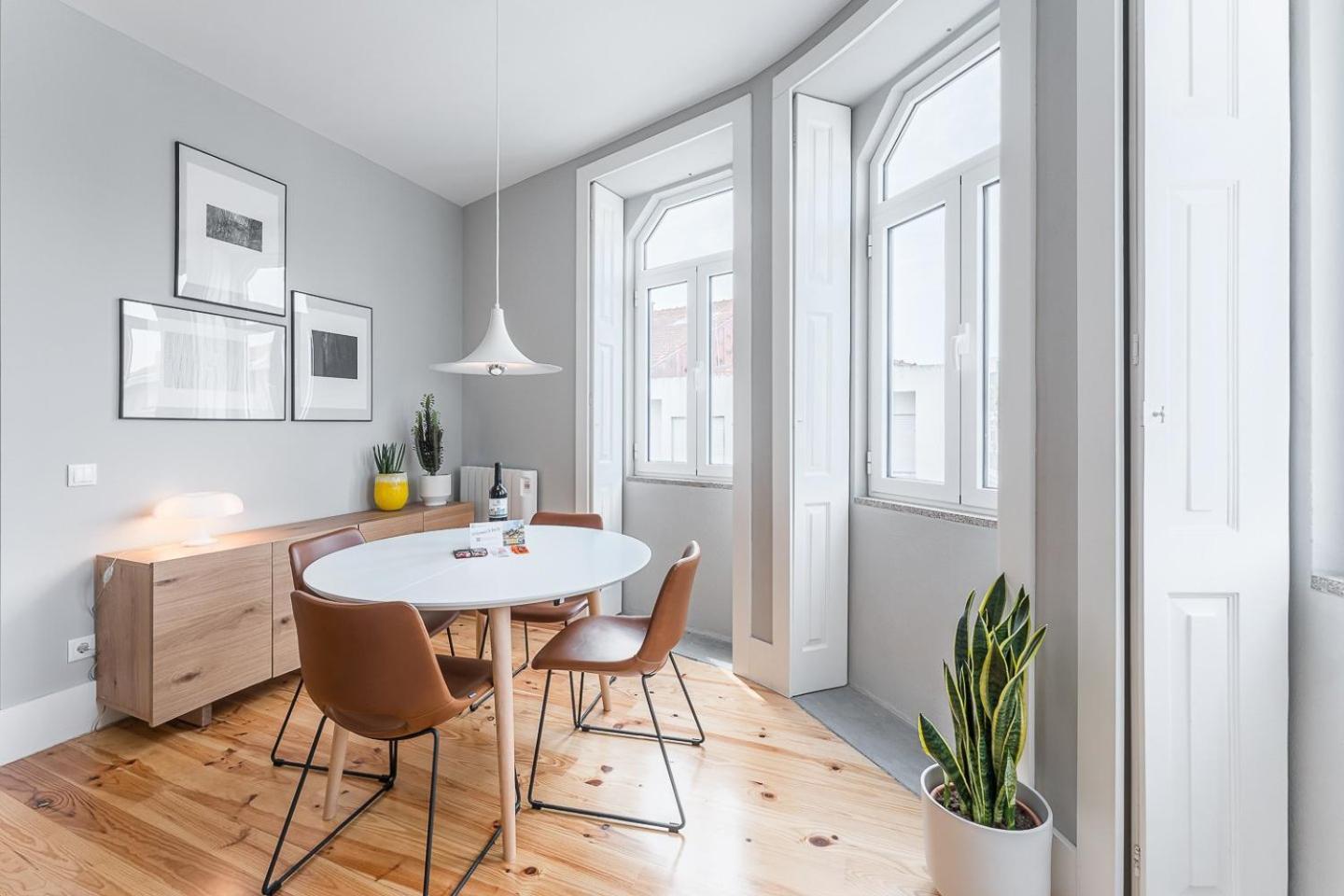 Guestready - Colorful Apt Near Agosto Station 波尔图 外观 照片